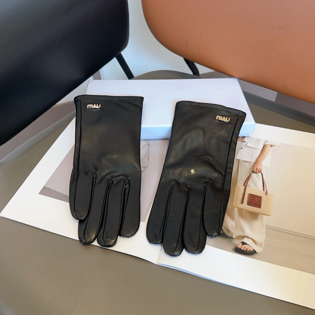 14A65SDE Stylish gloves