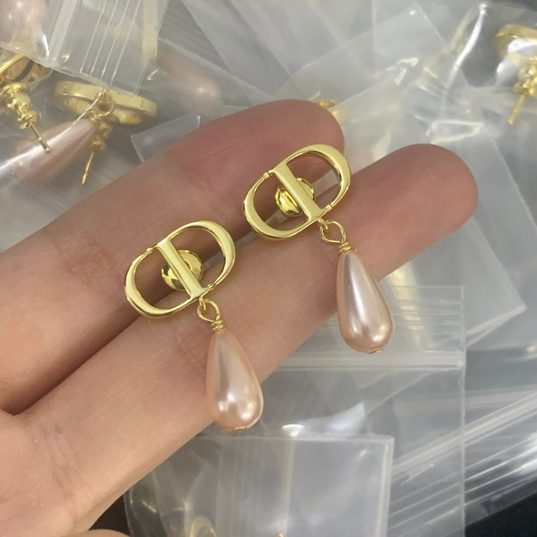 14D779EDE Stylish Earrings