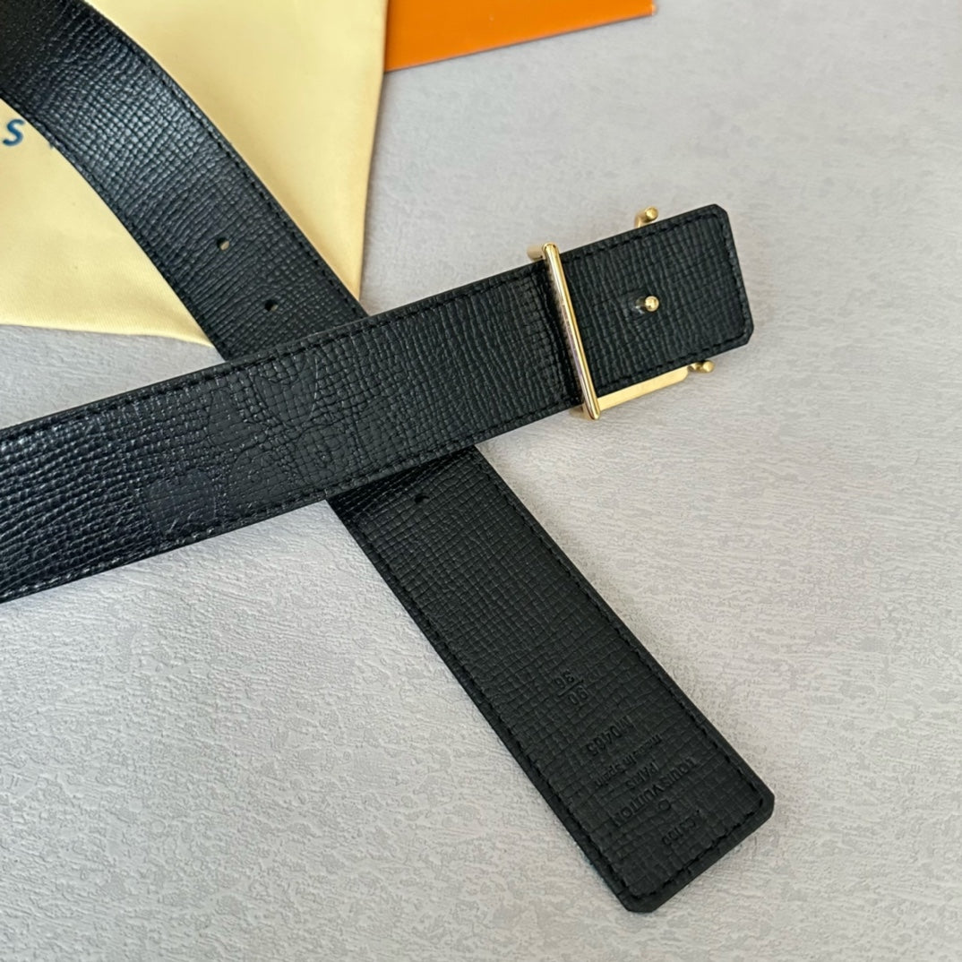 14E4PDE Stylish High quality belt With full package