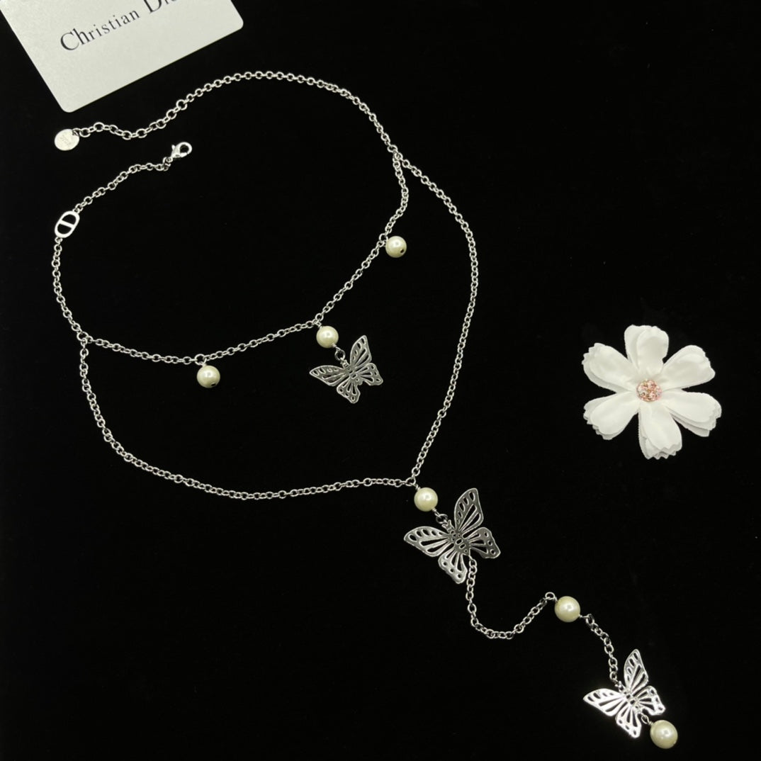 14D985XDE Stylish Necklaces