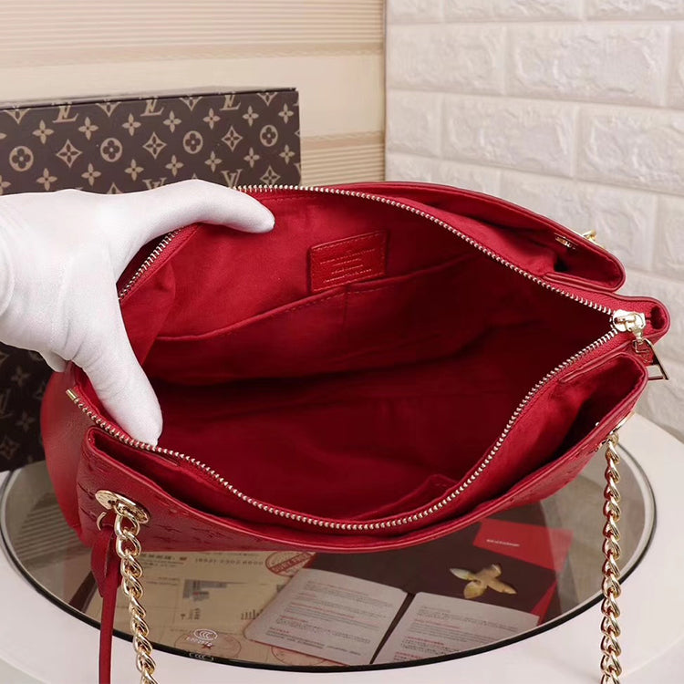 2E24BDE Stylish leather bag