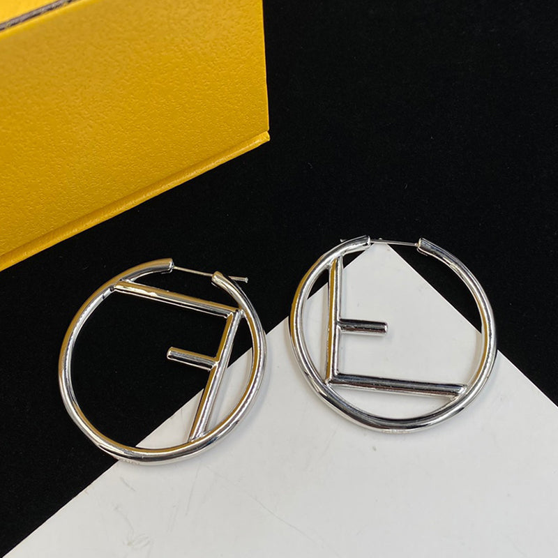 3F108EDE Stylish Earrings