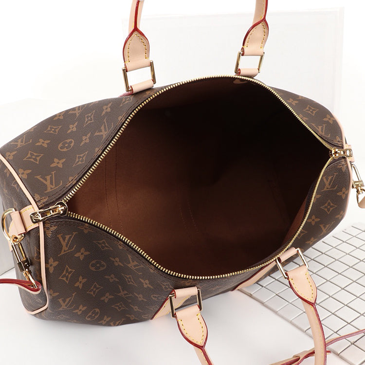 1E93BDE Stylish leather luggage bags