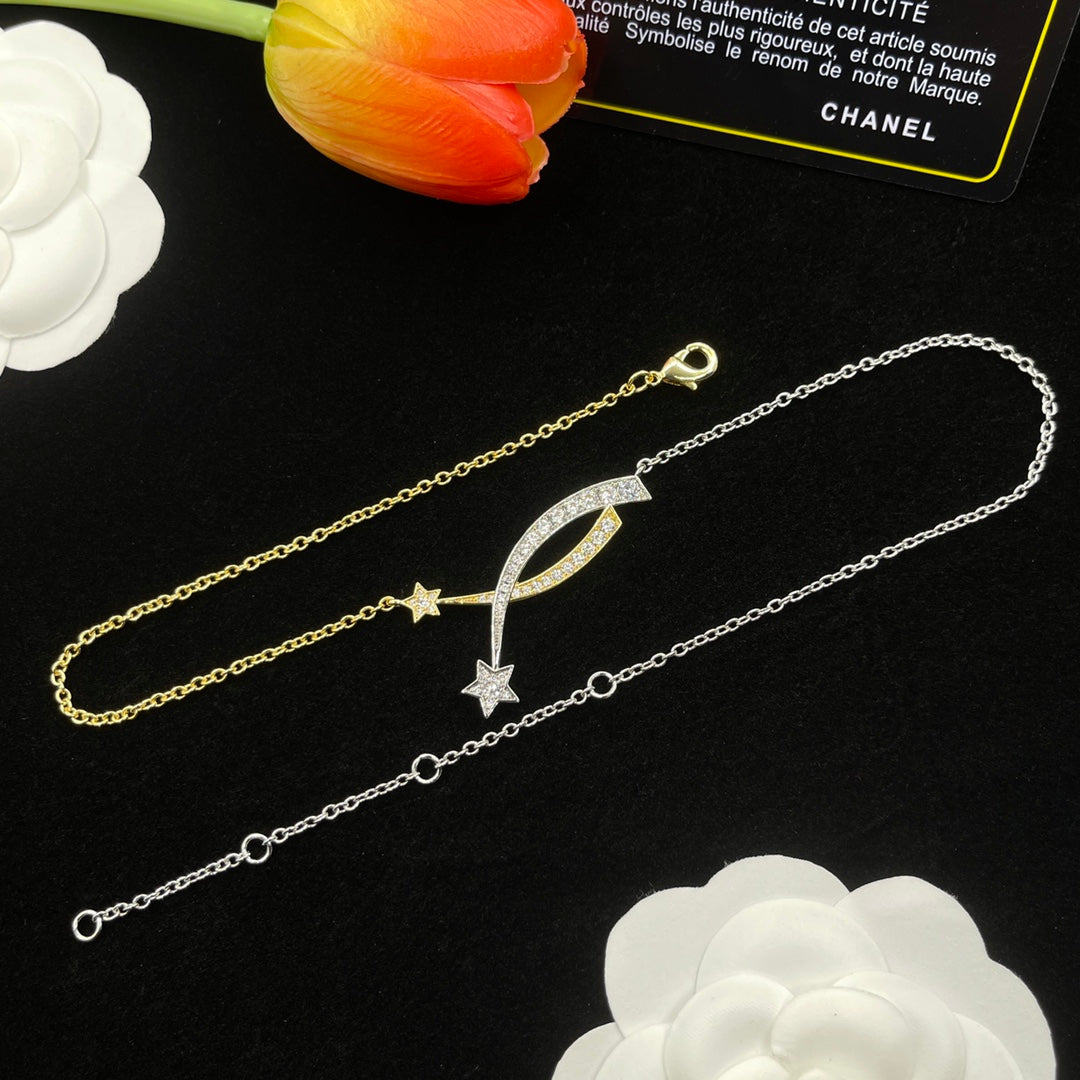 14C914XDE Stylish Necklaces