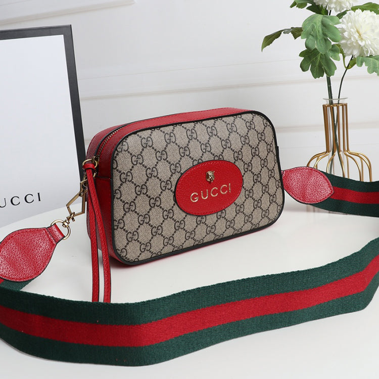 AB027BDE Stylish leather bag