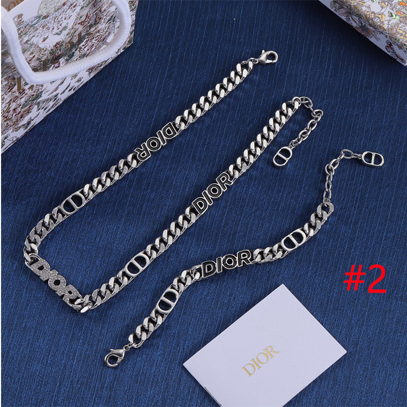 14D540XDE Stylish Bracelets Necklaces