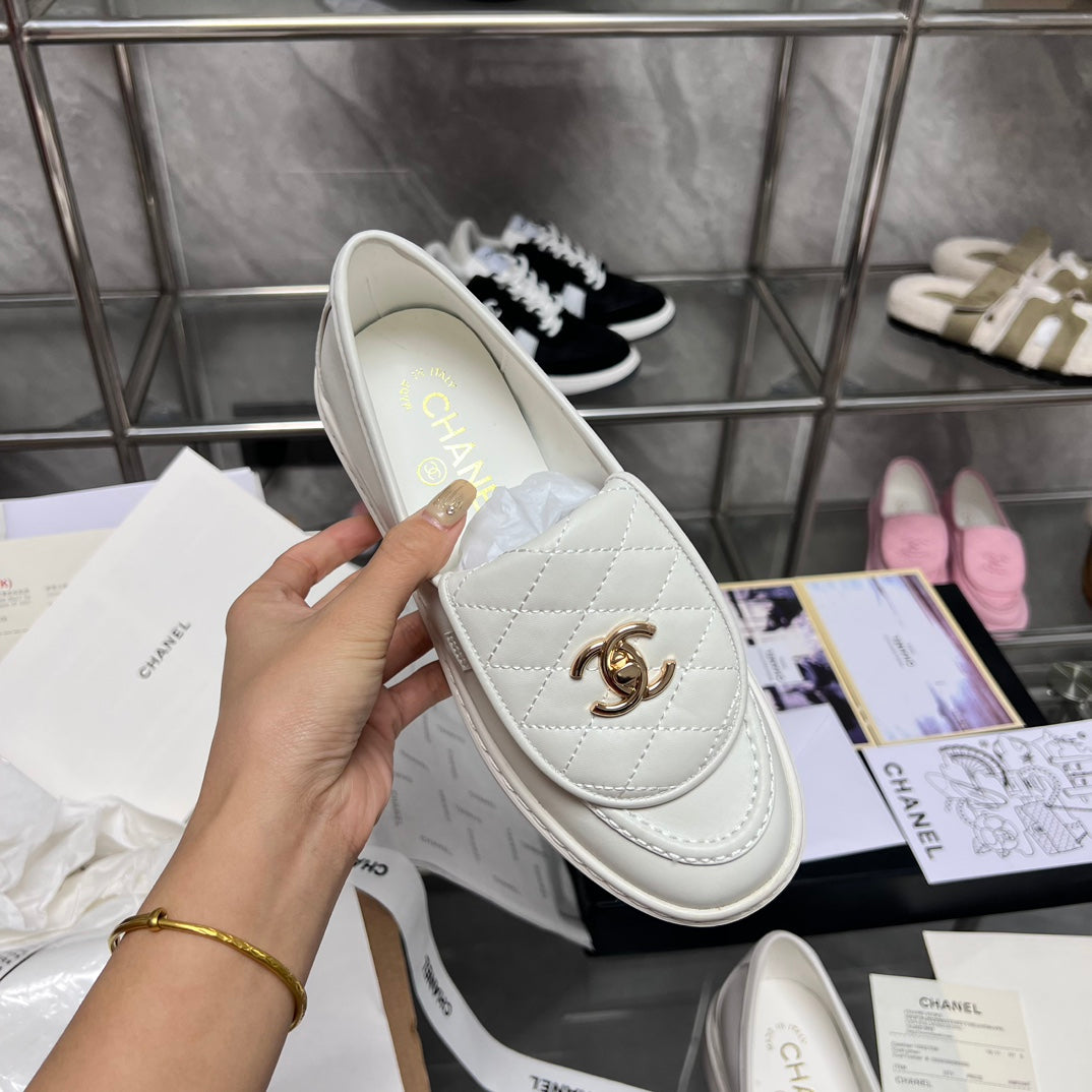 14C156ZDE Stylish Casual shoes Heel height 3.5cm