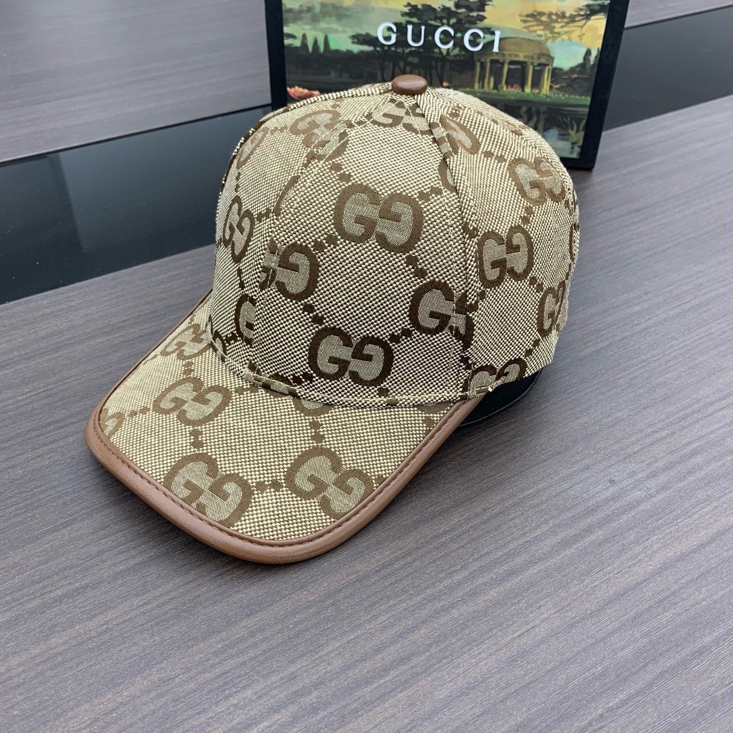 125ZB520MDE Stylish hats