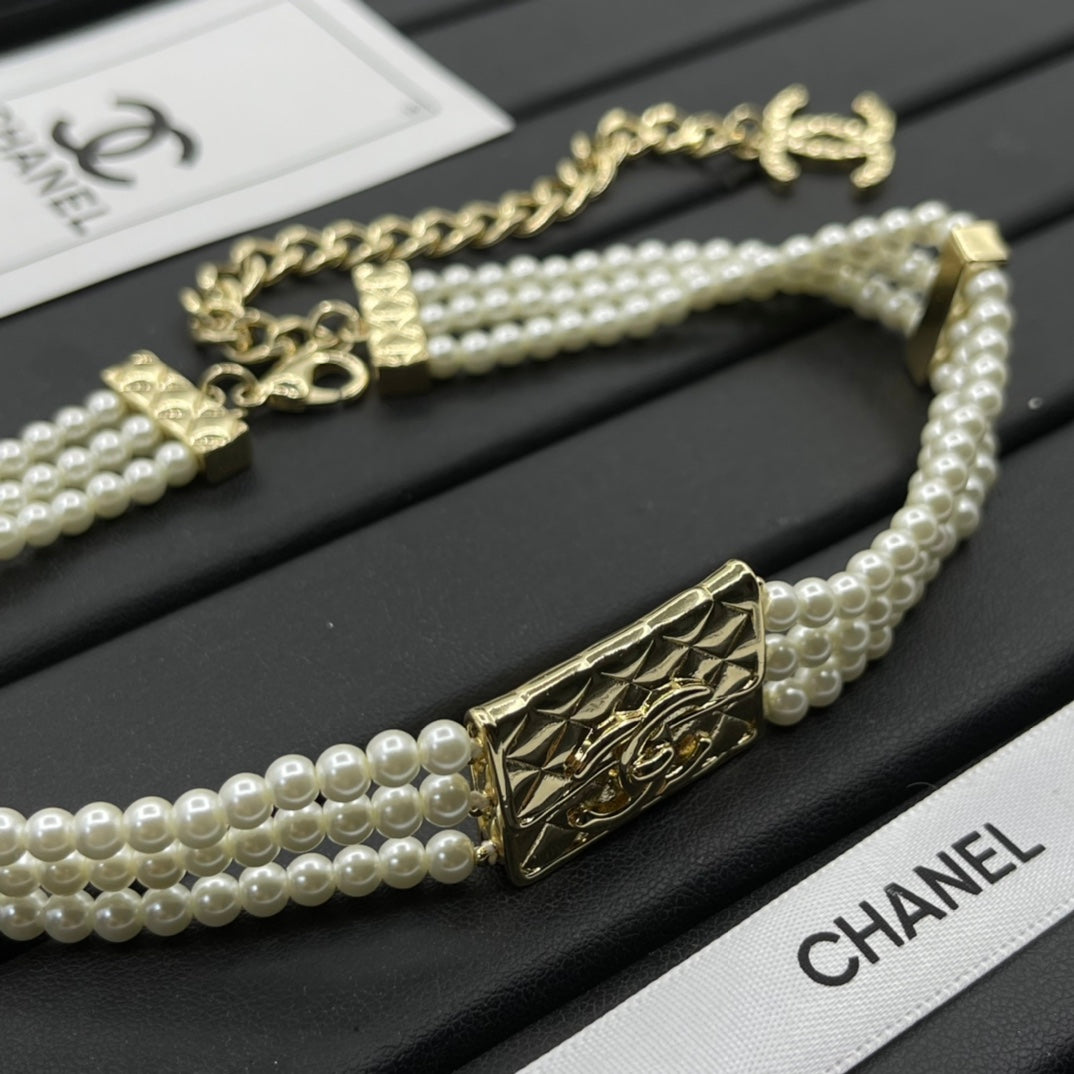 14C925XDE Stylish Necklaces