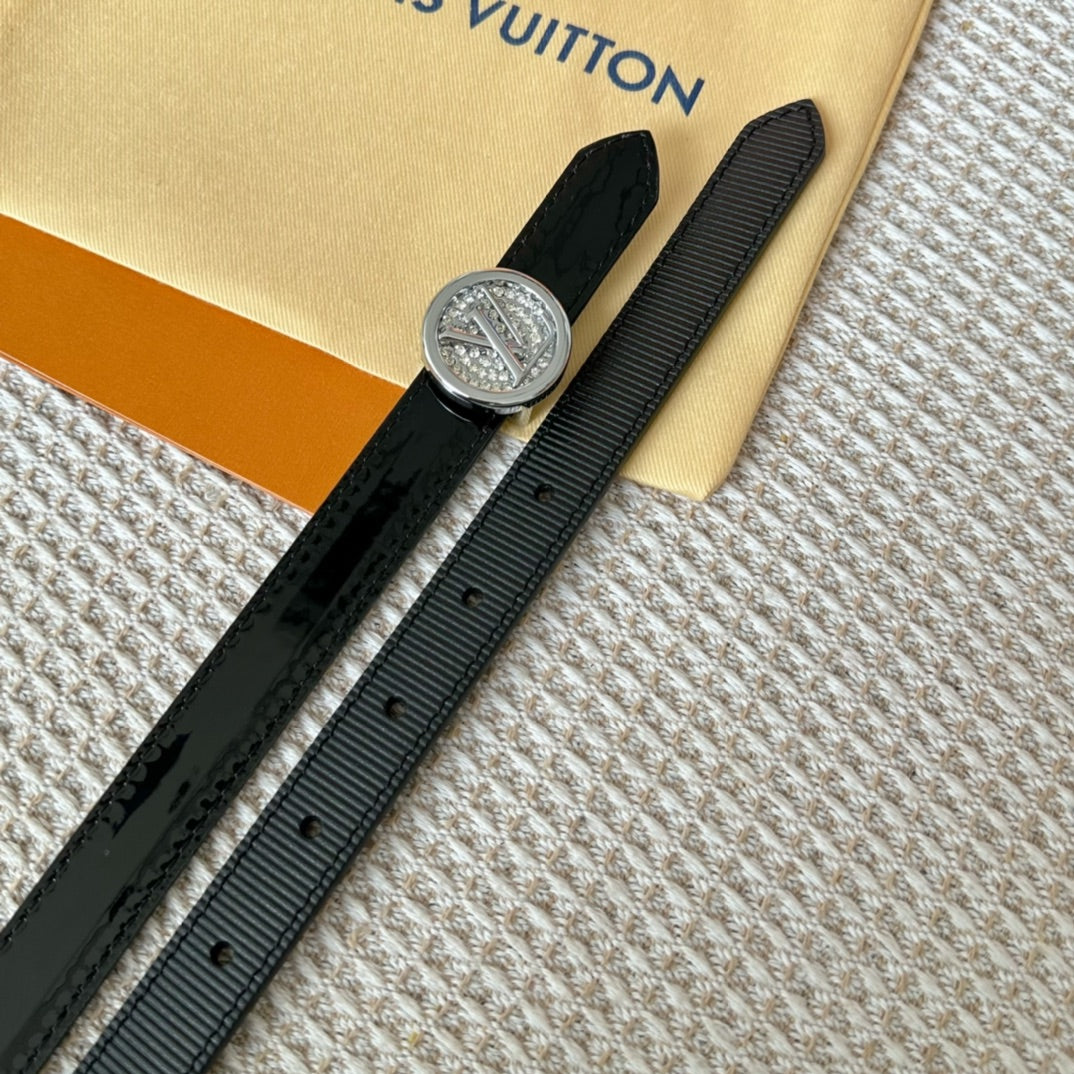 14E132PDE Stylish High quality belt With full package