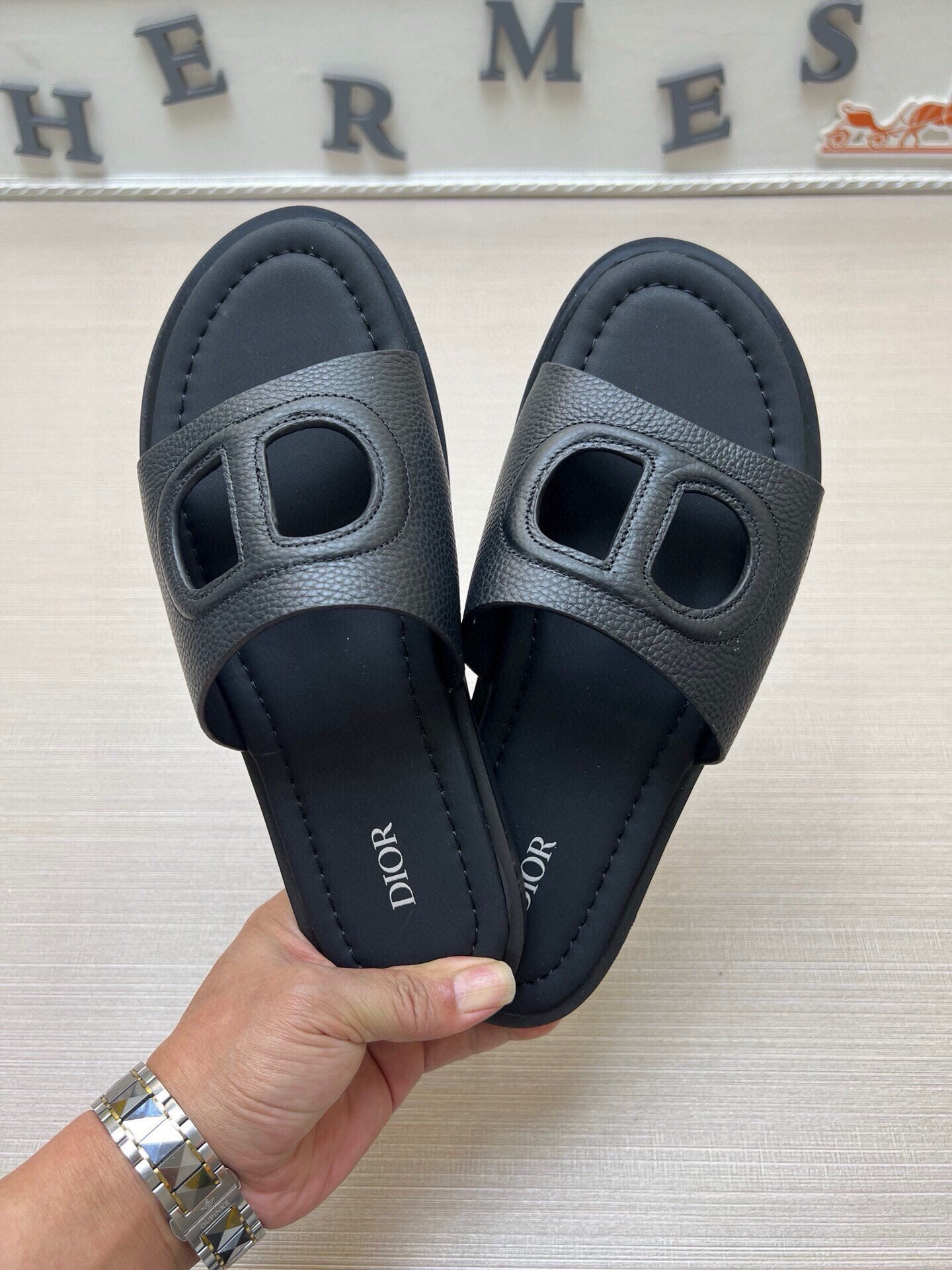 535ZD306ZDE Stylish Slippers