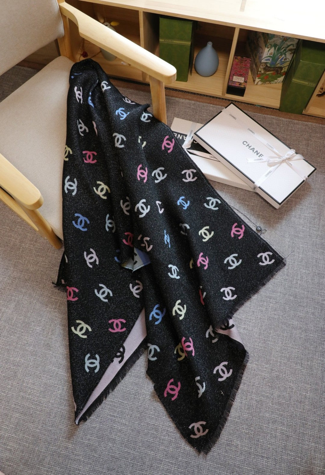 175RC12WDE Stylish Winter Scarves