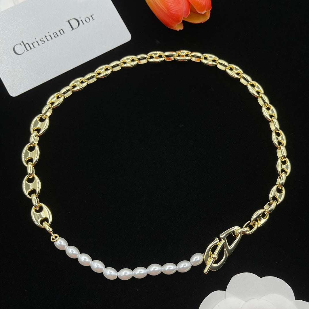 14A1059XDE Stylish Necklaces