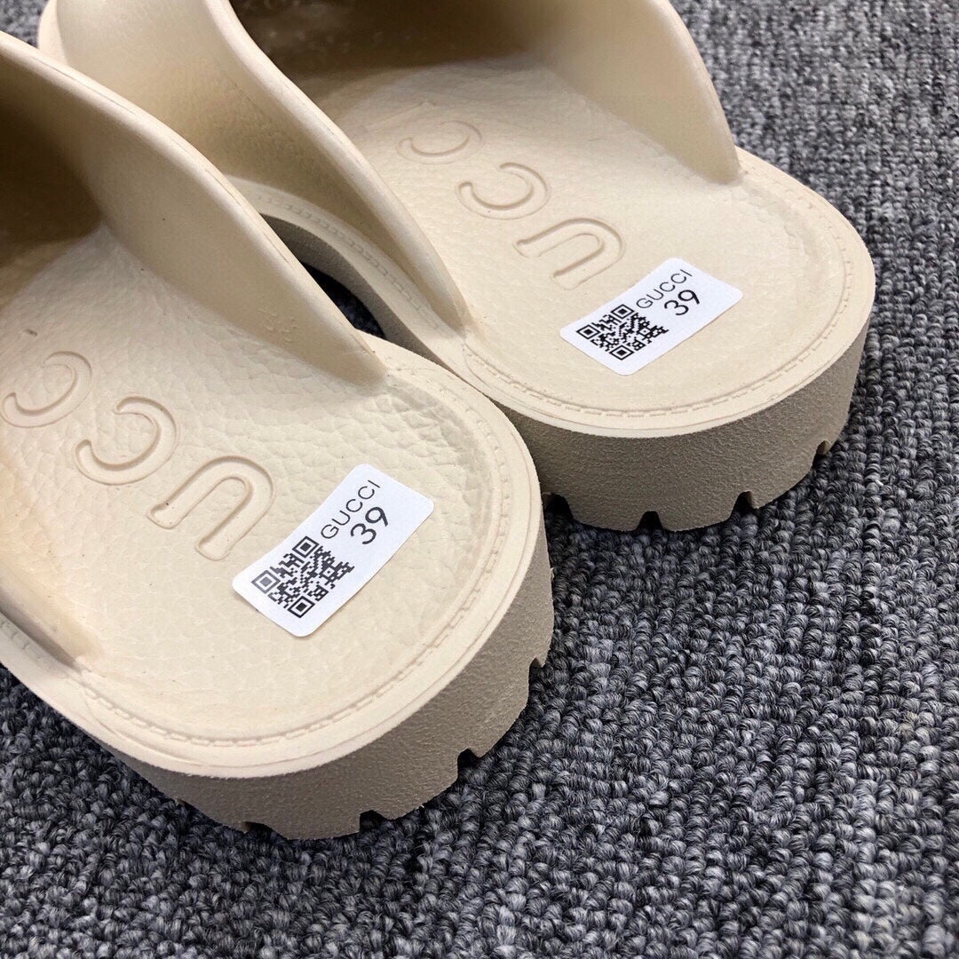 54B26ZDE Stylish slippers