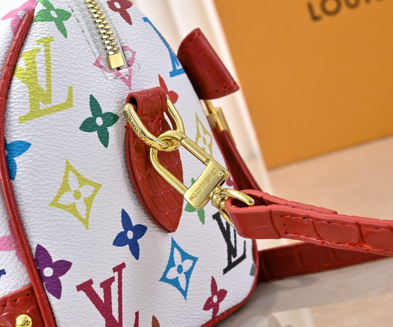 155NE75BDE Stylish leather bag