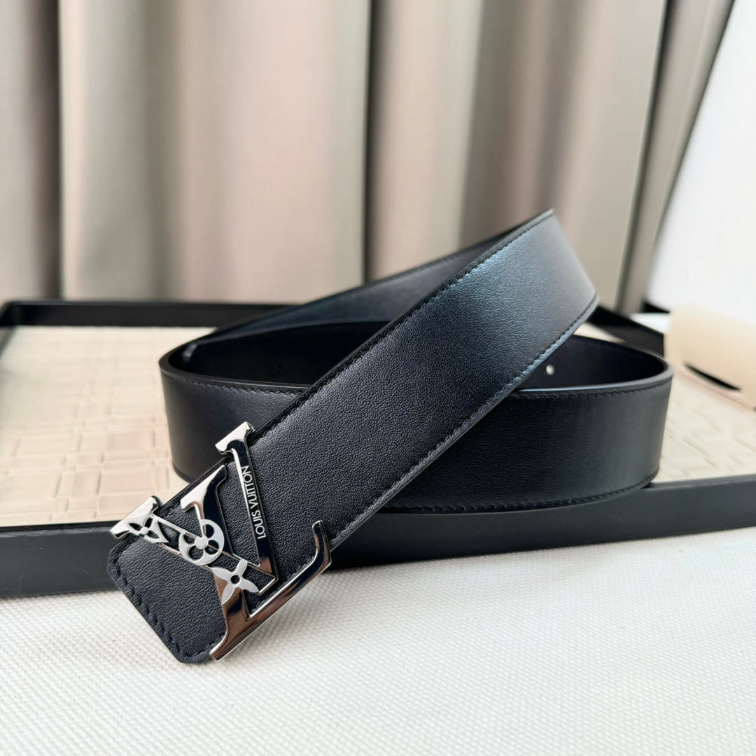 14E26PDE Stylish High quality belt With full package