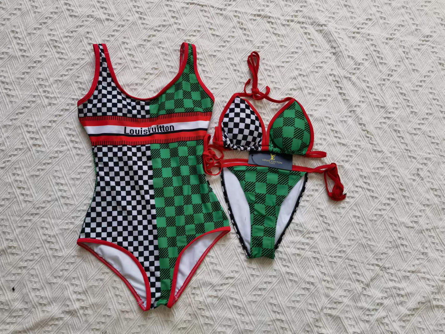 14E42YDE Stylish Bikini swimsuit