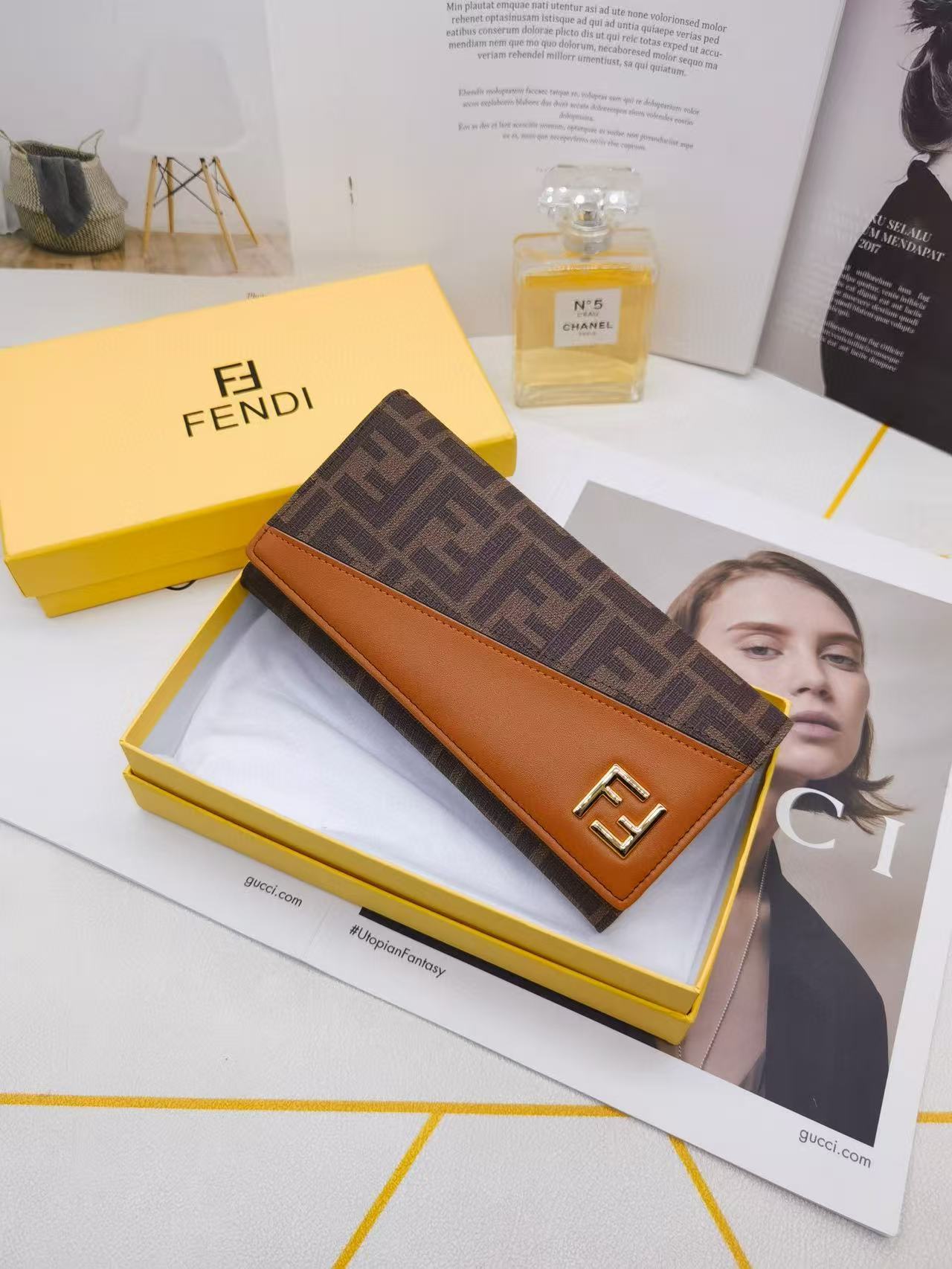 175NF25BDE Stylish leather wallets