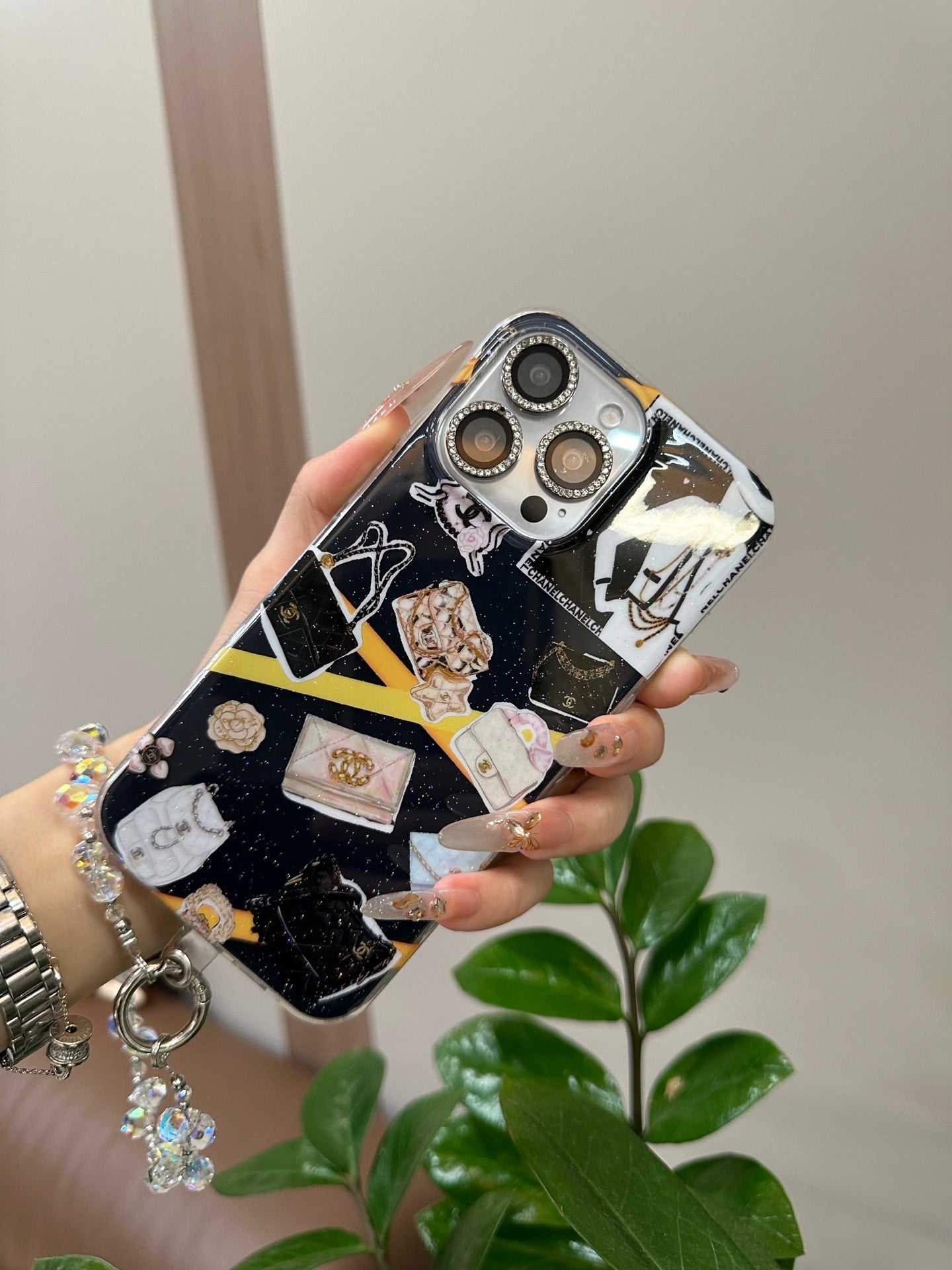 165RC78ADE Stylish Phone Case