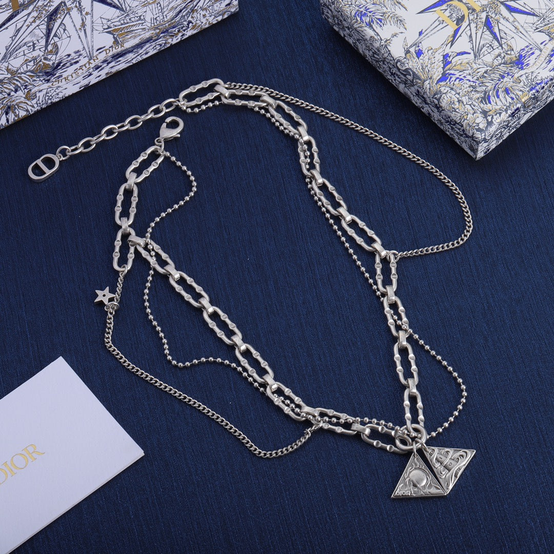 14D593XDE Stylish Bracelets Necklaces