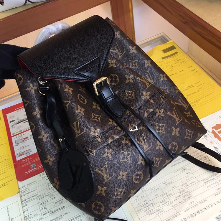 2E5BDE Stylish leather backpacks