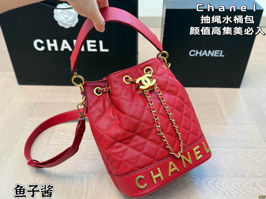 165NC95BDE Stylish leather bag