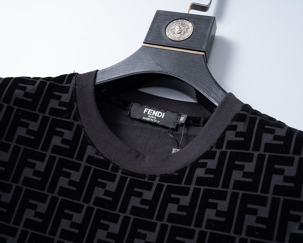 125WF55UDE Stylish T-shirts