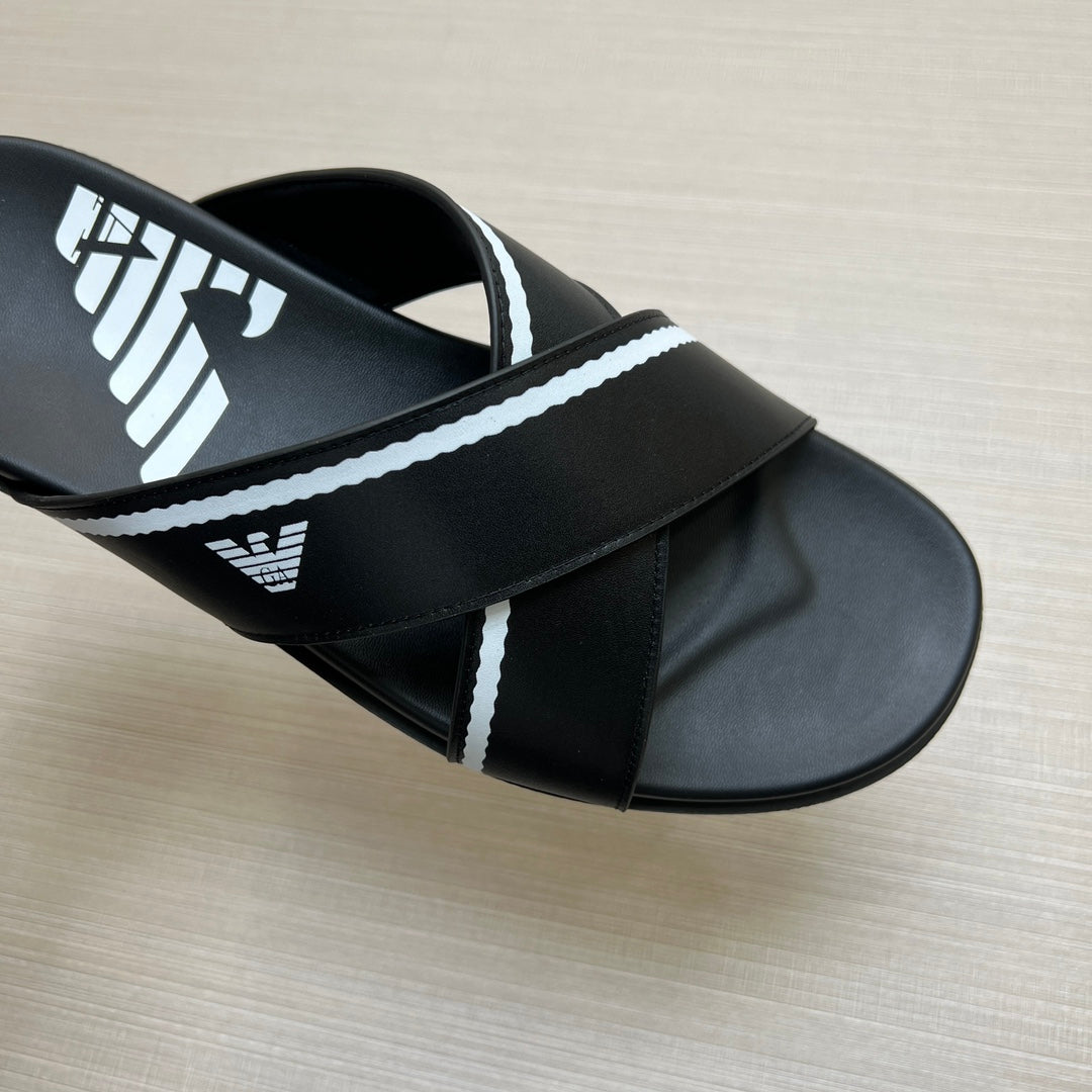 54A102ZDE Stylish slippers