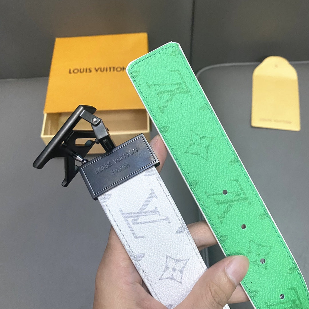 14E142PDE Stylish High quality belt With full package