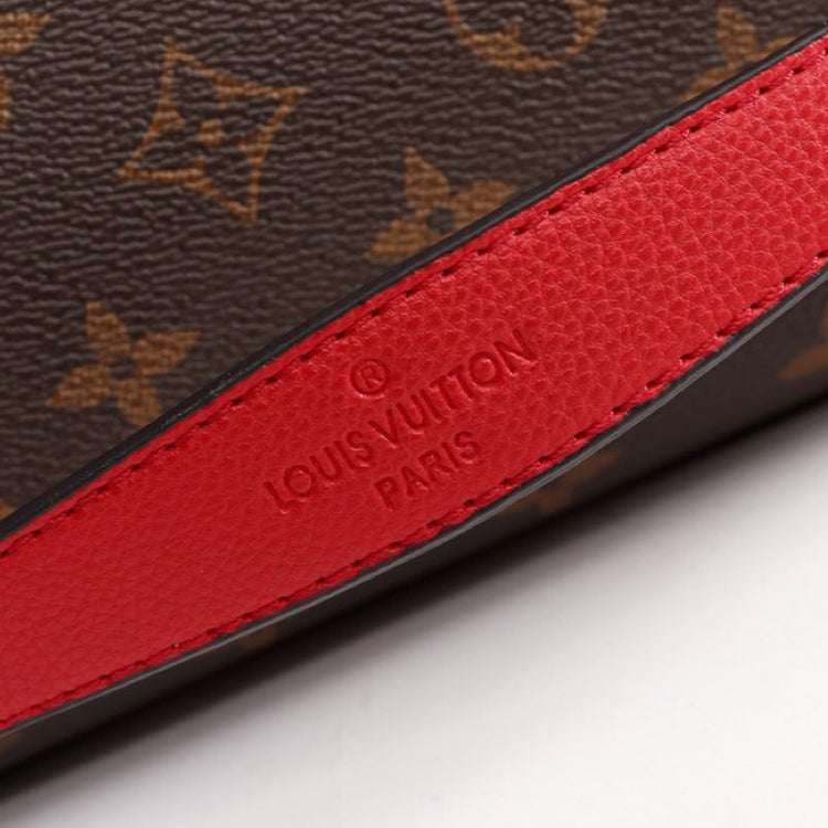 2E03BDE Stylish leather bag