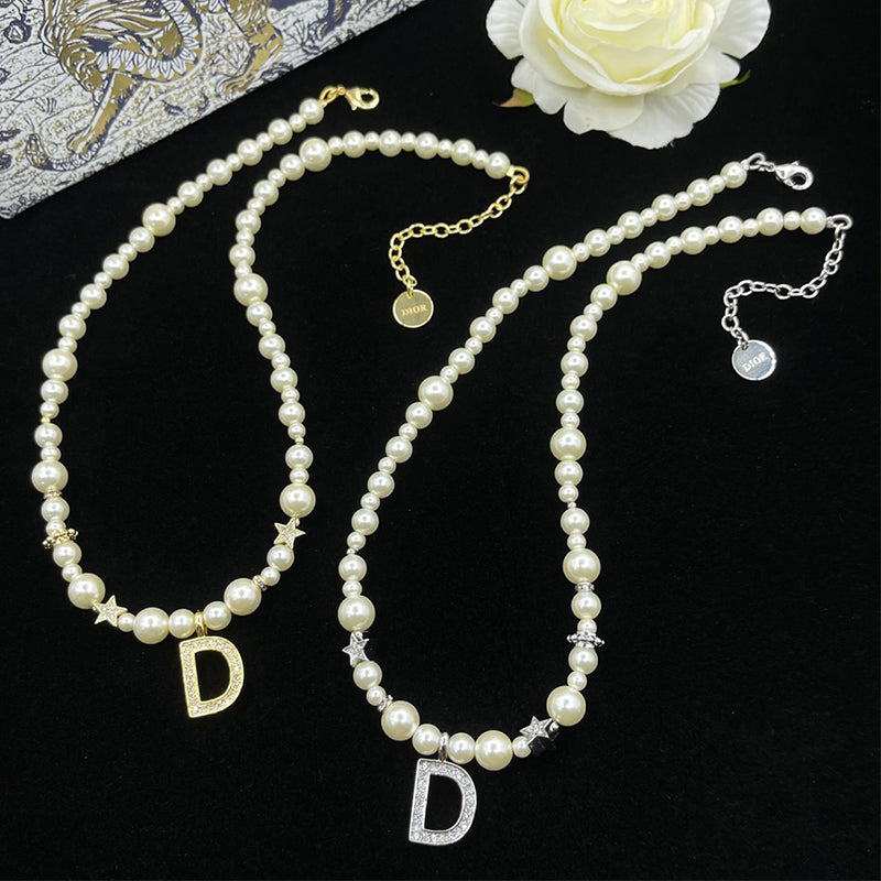 14D984XDE Stylish Necklaces