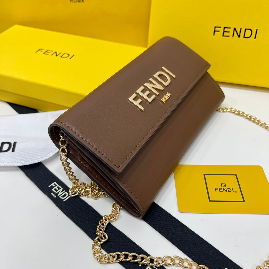 XF13BDE Stylish leather wallets