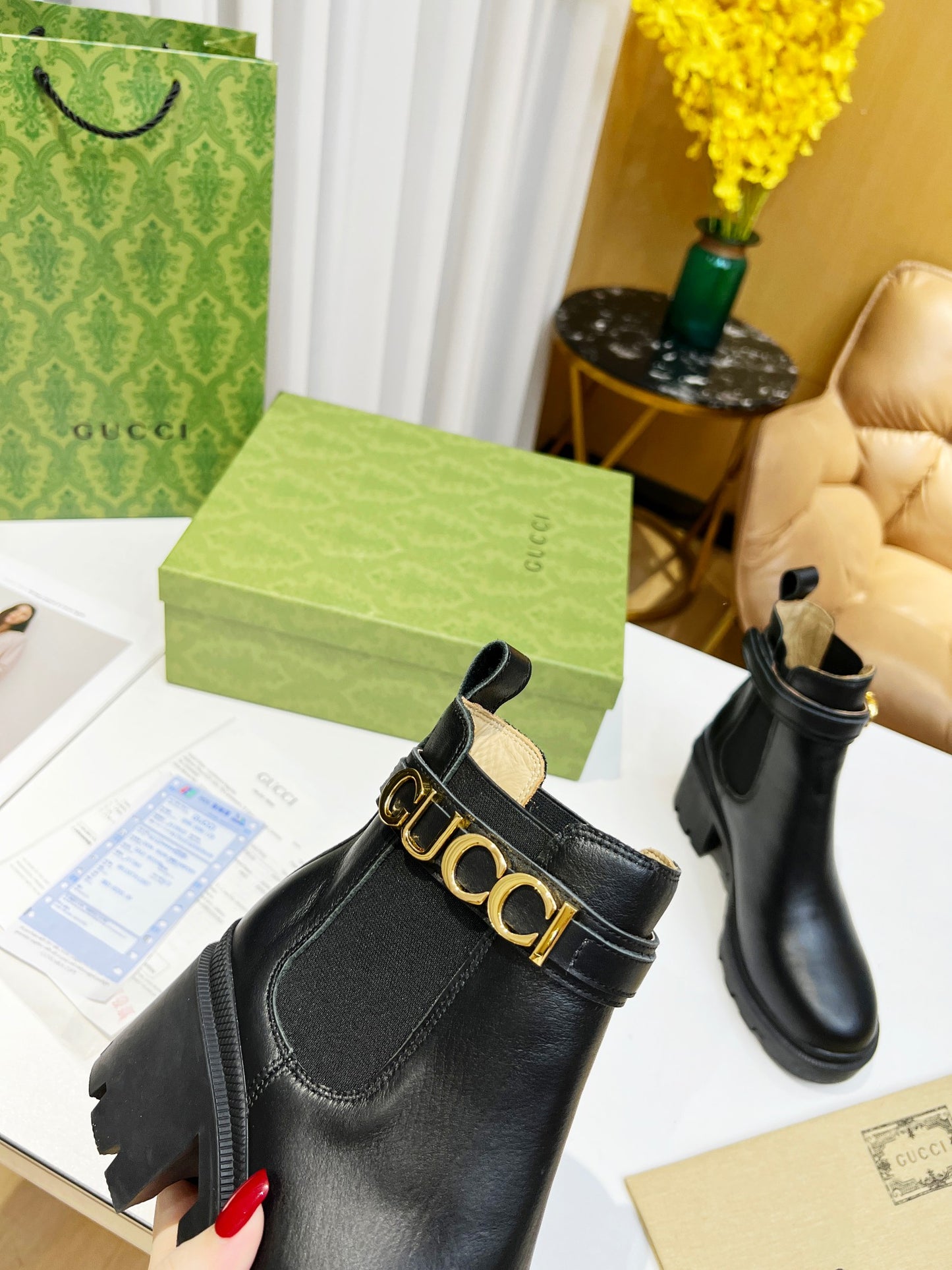 2XB197ZDE Stylish leather boot (top layer leather lining)