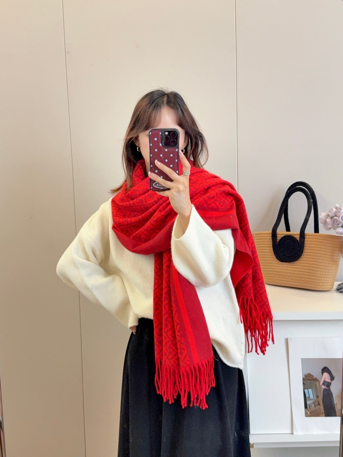 185ZF60WDE Stylish Winter Scarves