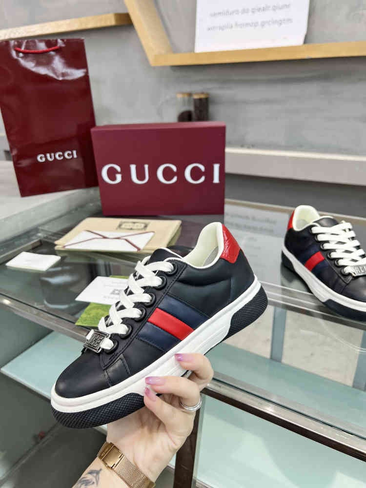 2LB3XDE Stylish leather shoes