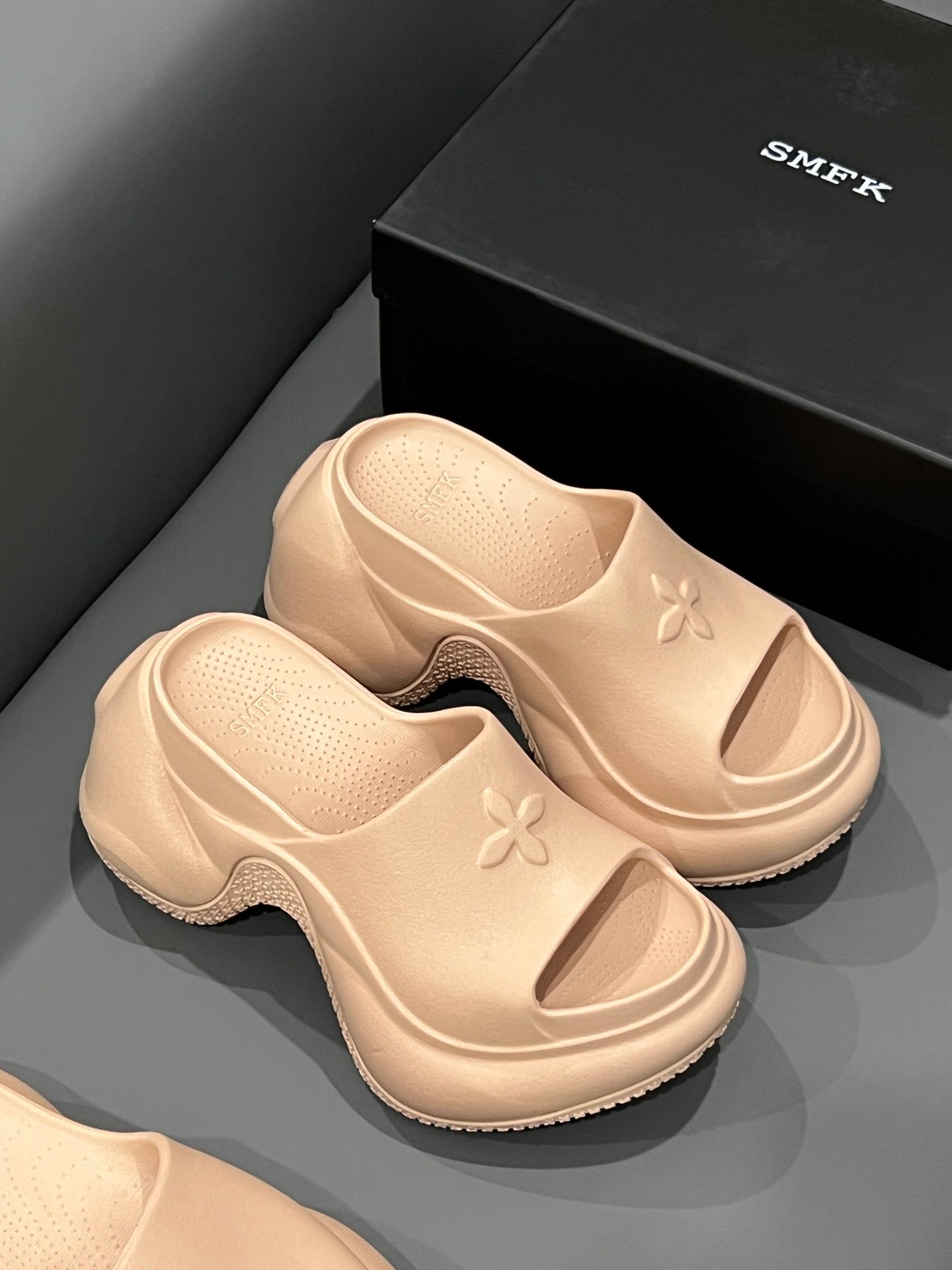 14A14ZDE Stylish slippers Heel height 7.5cm 9.5cm
