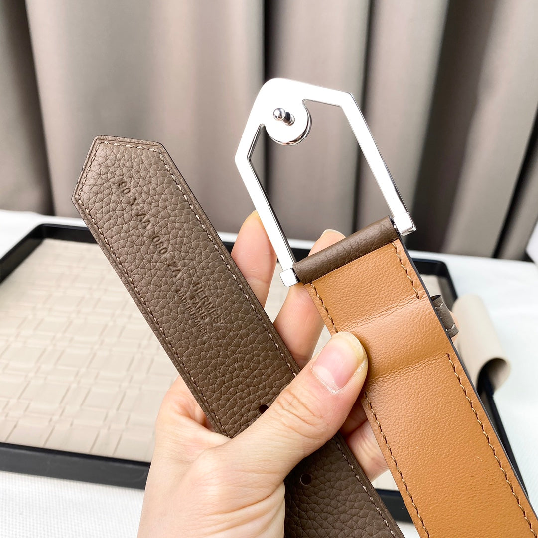 14H106PDE Stylish High quality belt With full package