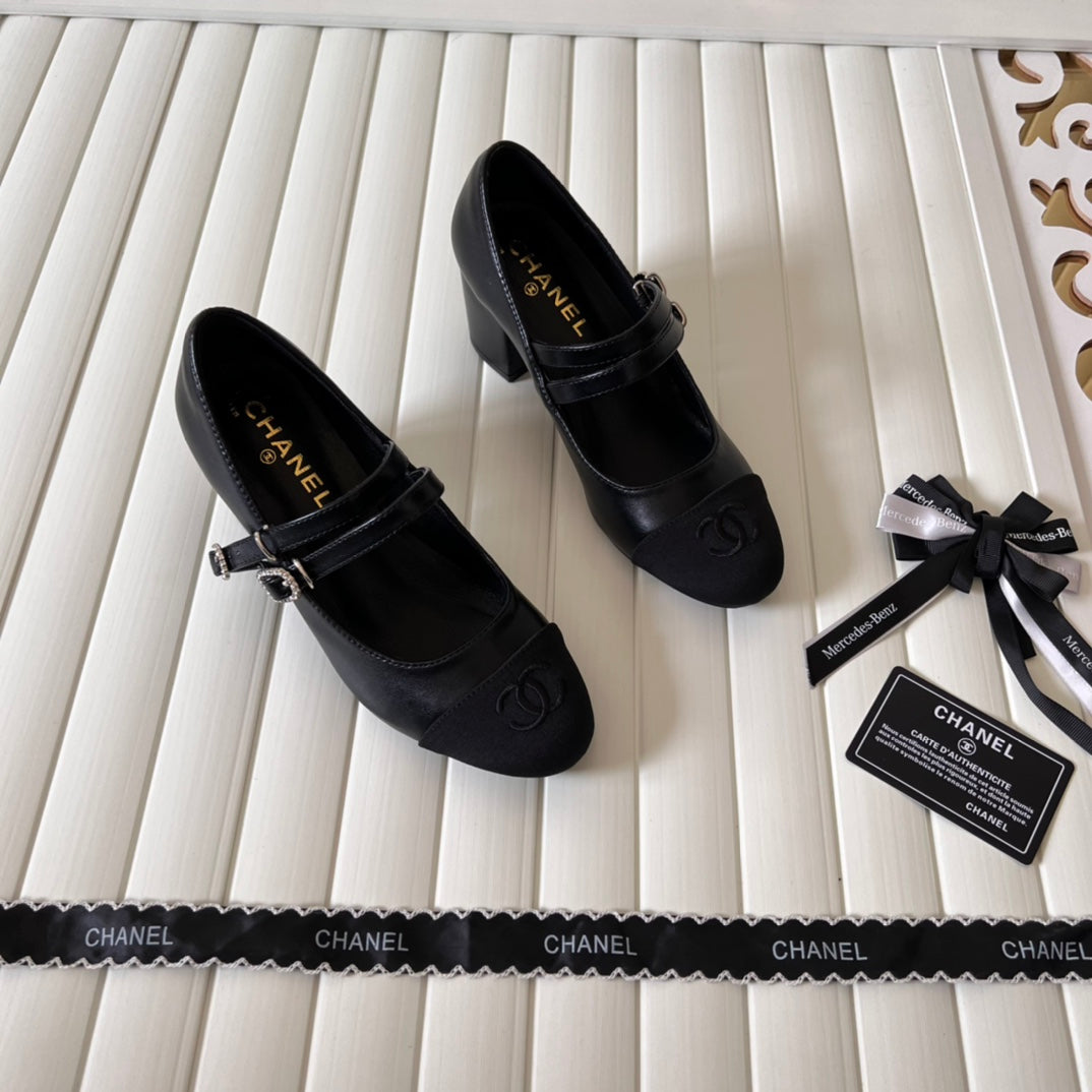 1WC268ZDE Stylish shoes