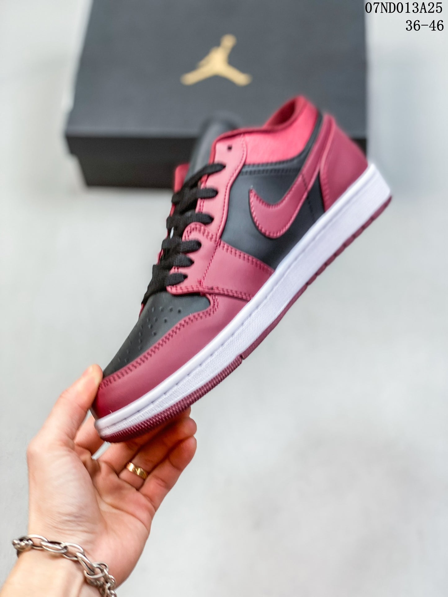 4YN57ZDE Stylish Sneakers (No Box, August-October Big Sale)