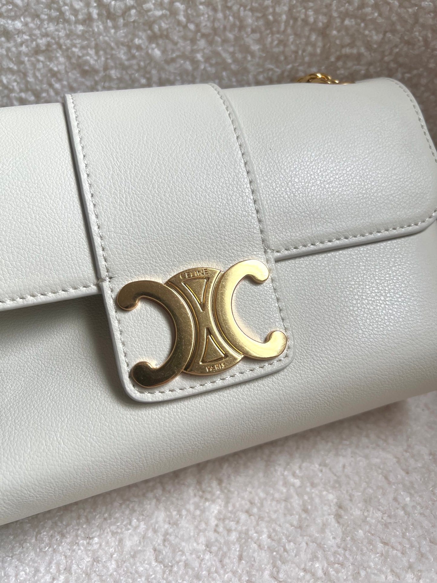 1XCL412BDE Stylish leather bag