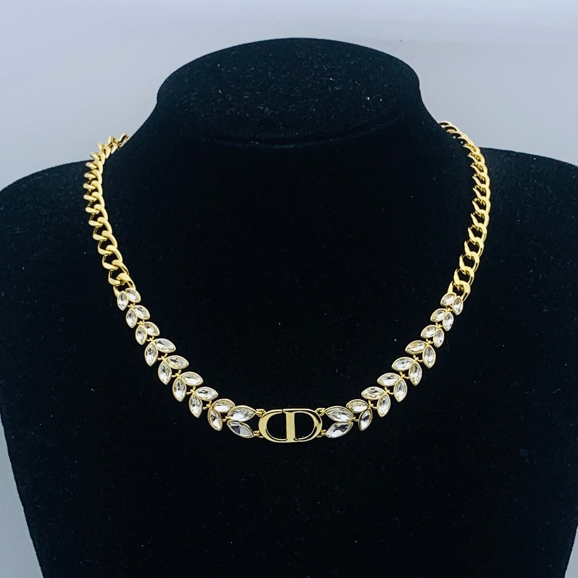 15NK13XDE Stylish Bracelets Necklaces