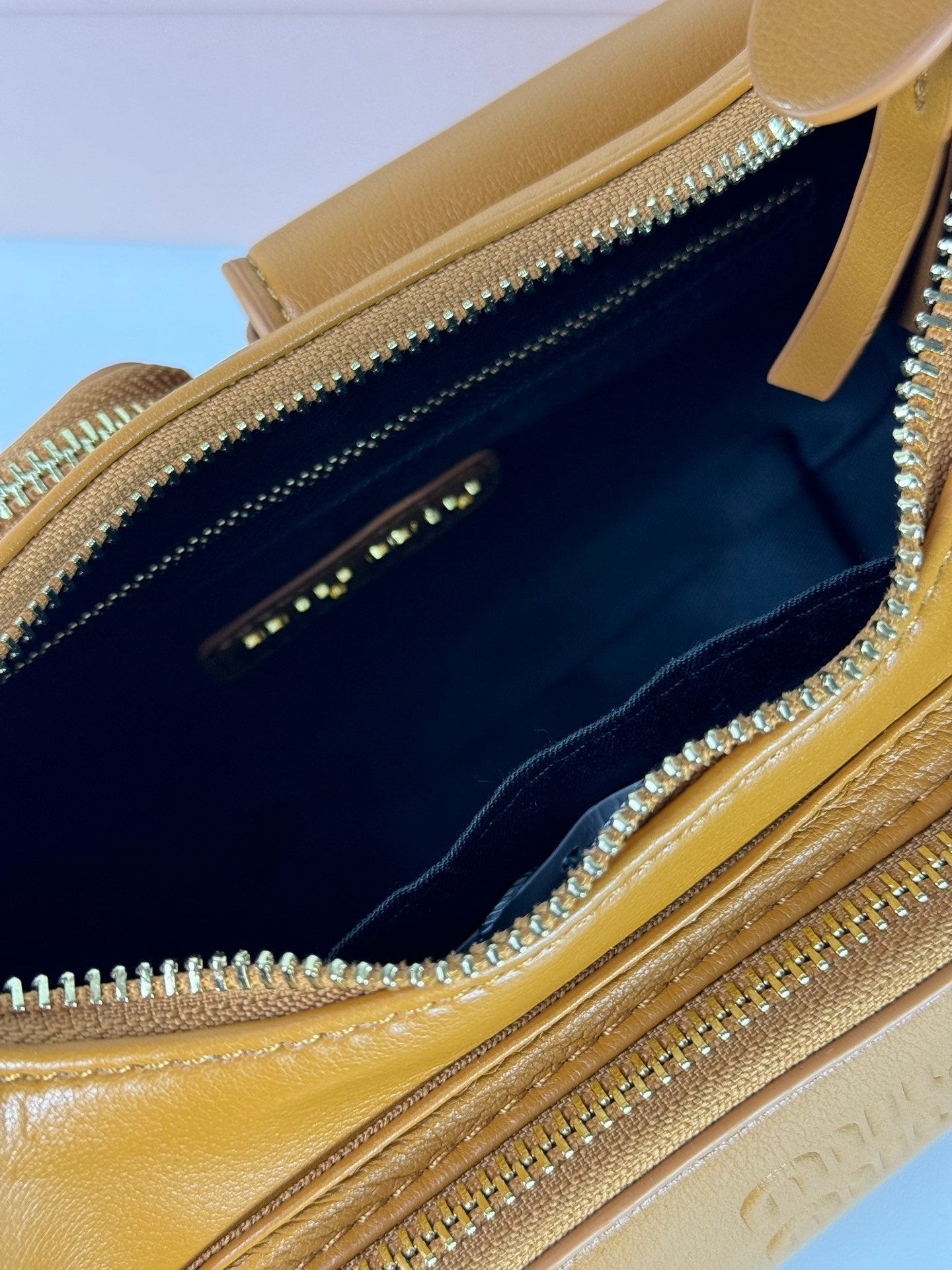 175RA4BDE Stylish leather bag