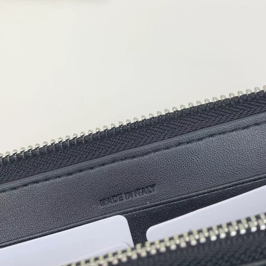 15RC85BDE Stylish leather bag