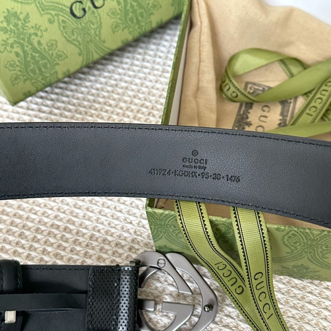 14B147PDE Stylish High quality belt With full package