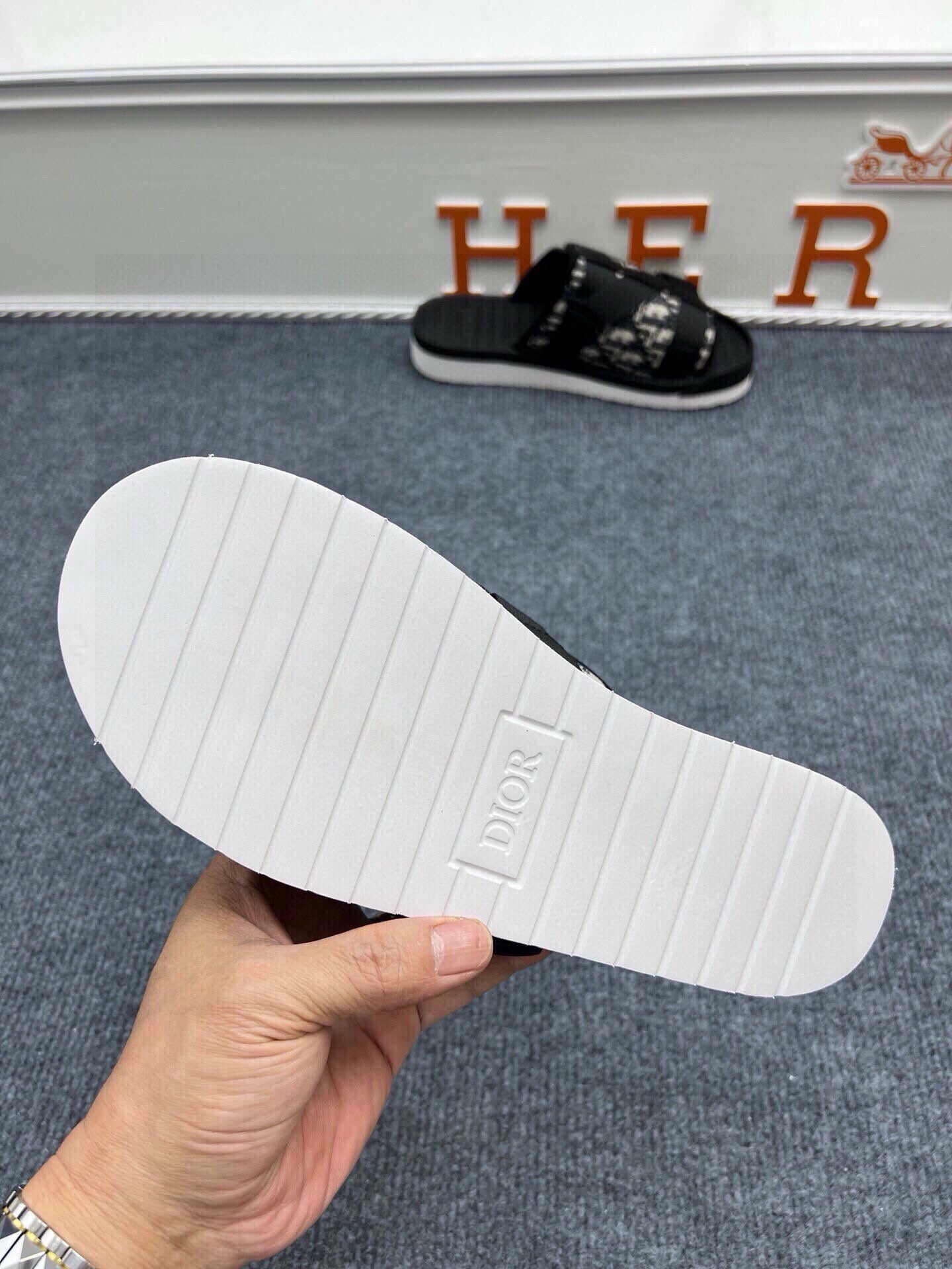 535ZD305ZDE Stylish Slippers