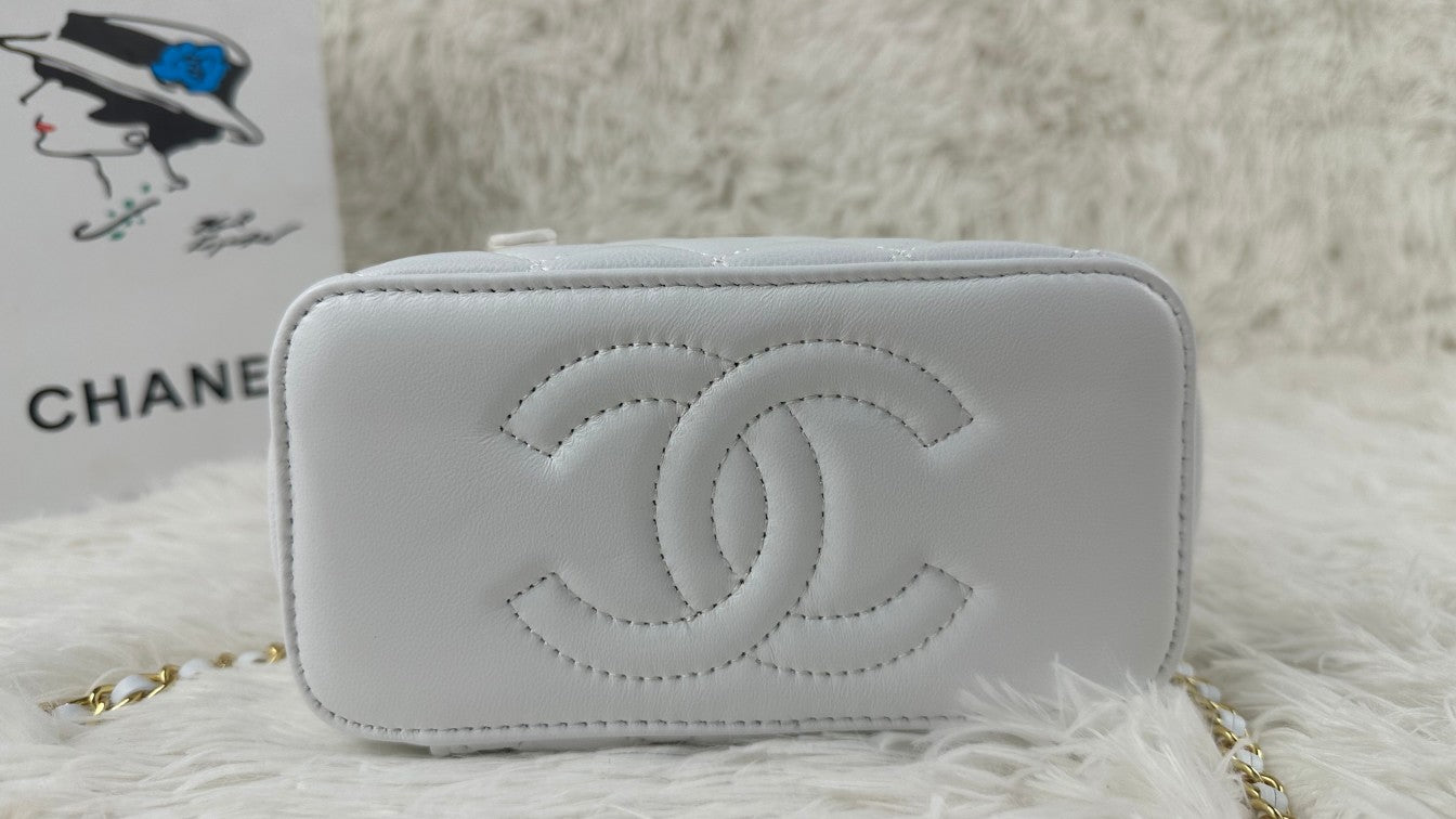 155XC26BDE Stylish leather bag