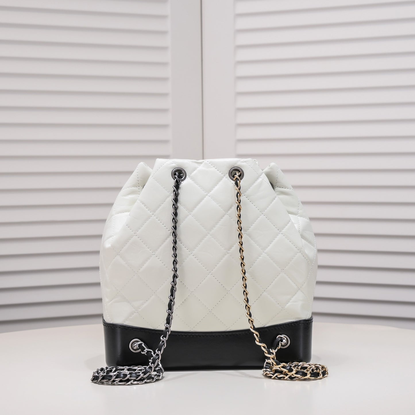 1XC262BDE Stylish leather bag