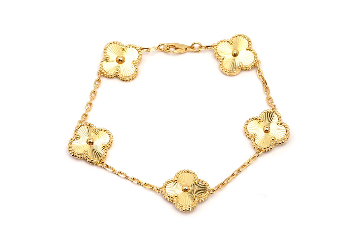 5XVA180KDE Stylish bracelets 5 flowers normal size1.5cm flower