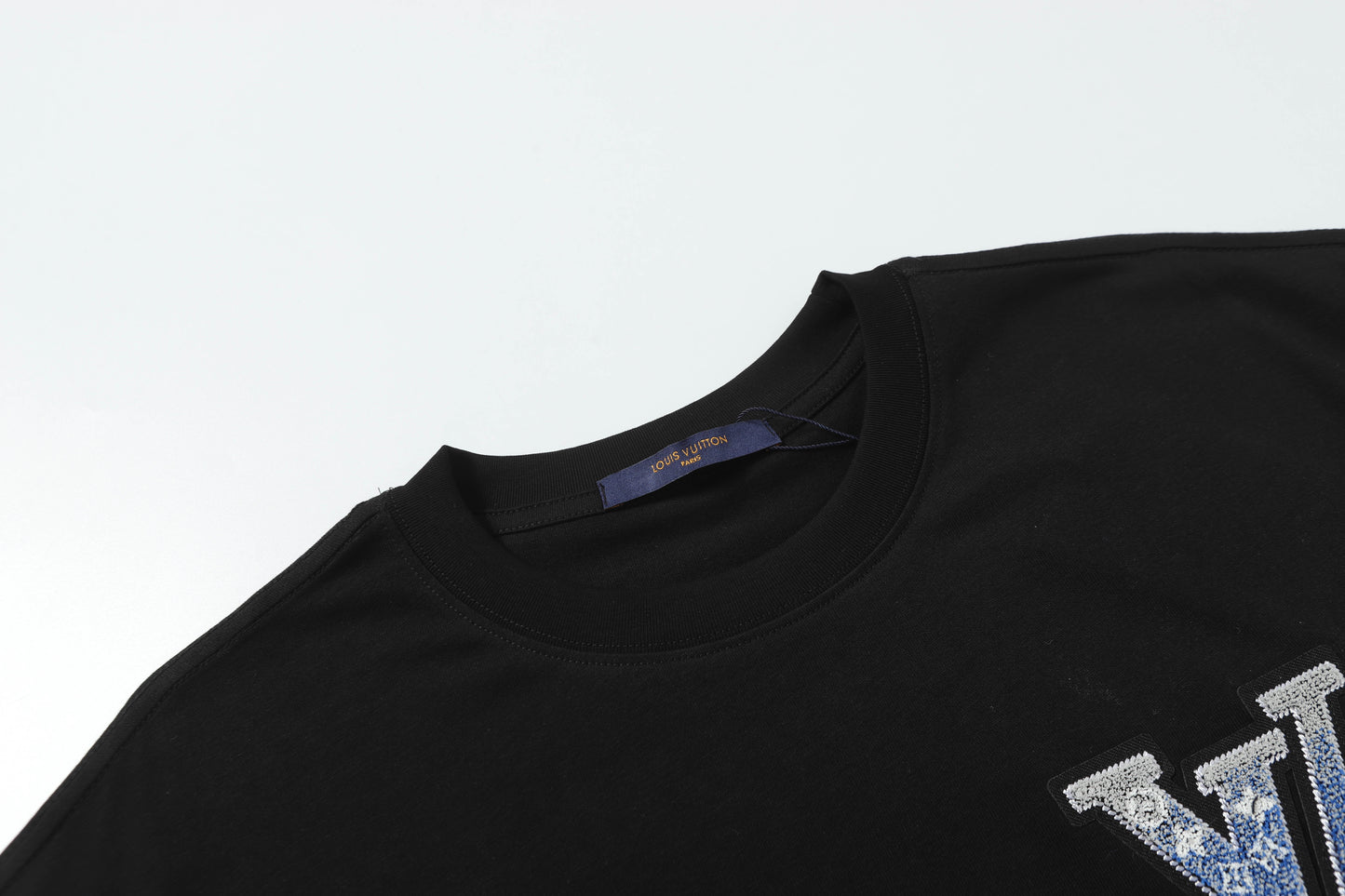 145RE166UDE Stylish T-shirt