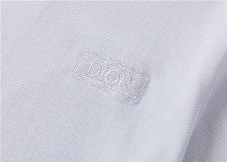 135WD86UDE Stylish T-shirts